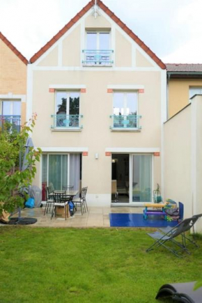 Charming House Close to Paris